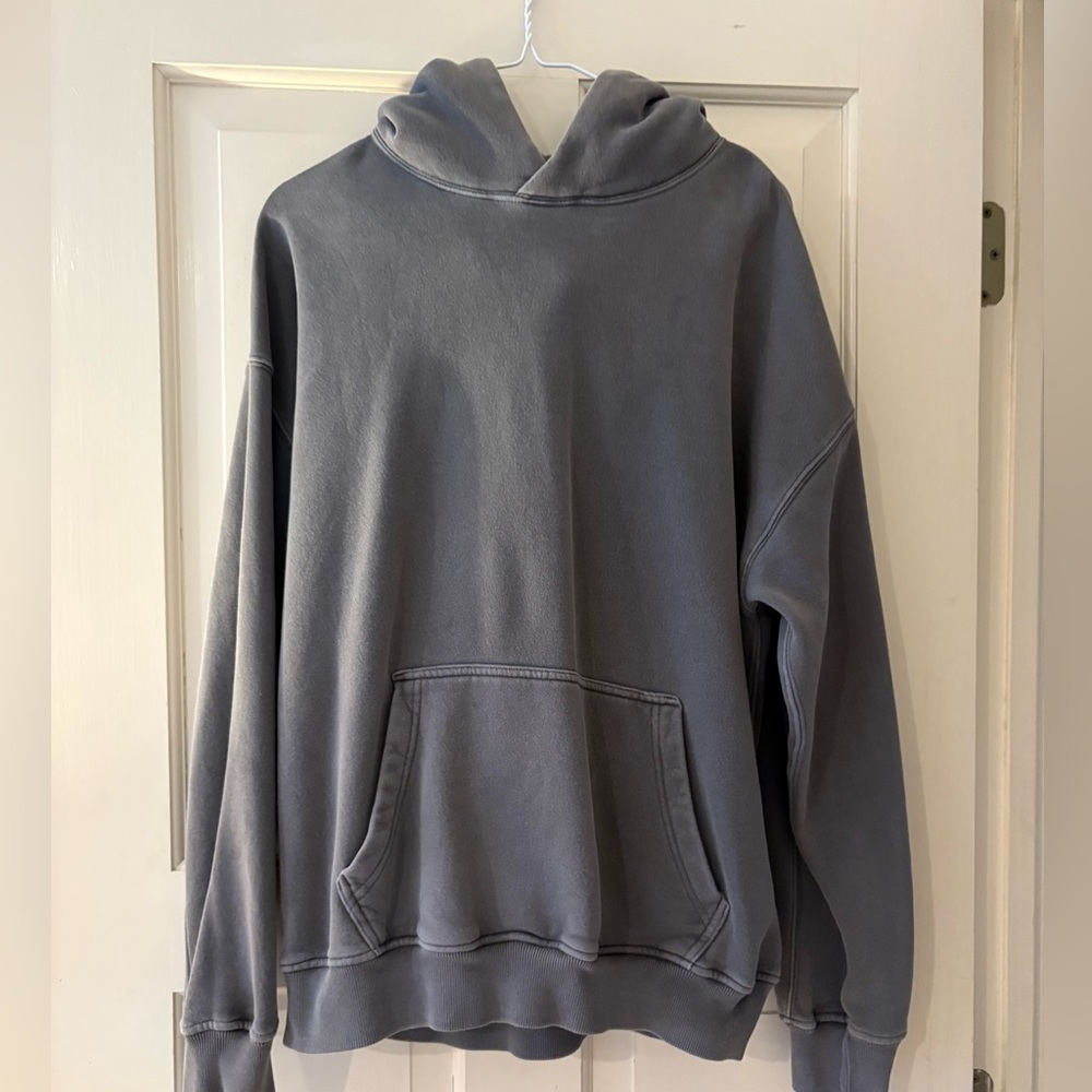 Men's Abercrombie Gray Pullover Hoodie Sweatshirt - small